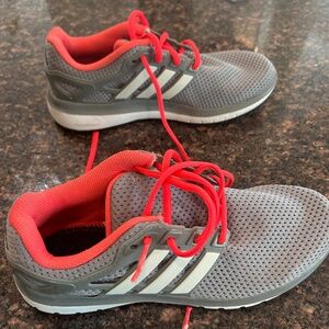 Adidas women’s cloud foam 7.5